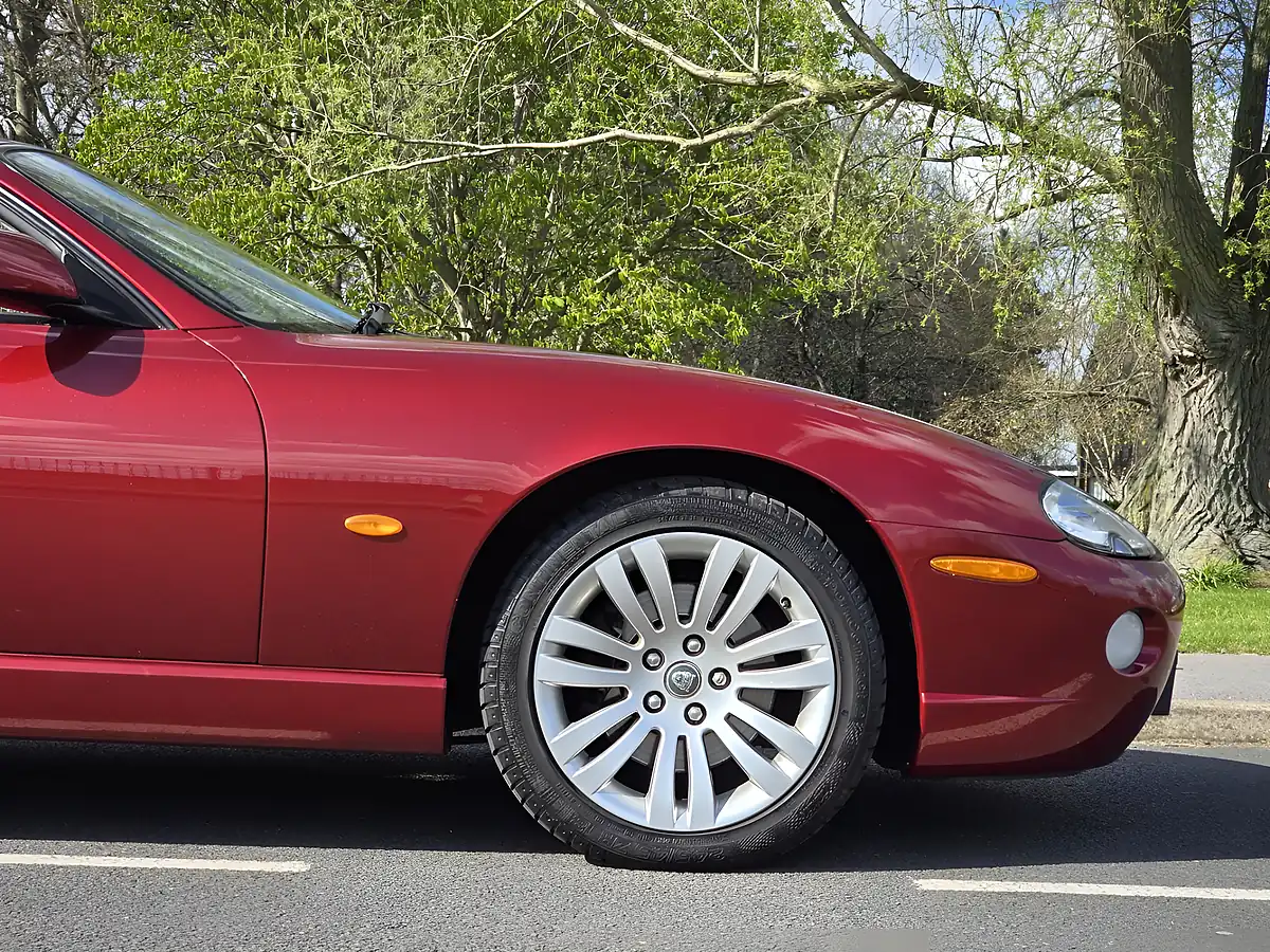 Used 2005 Jaguar XK8 Facelift Radiance Red Pearl - Interior and Exterior details 16