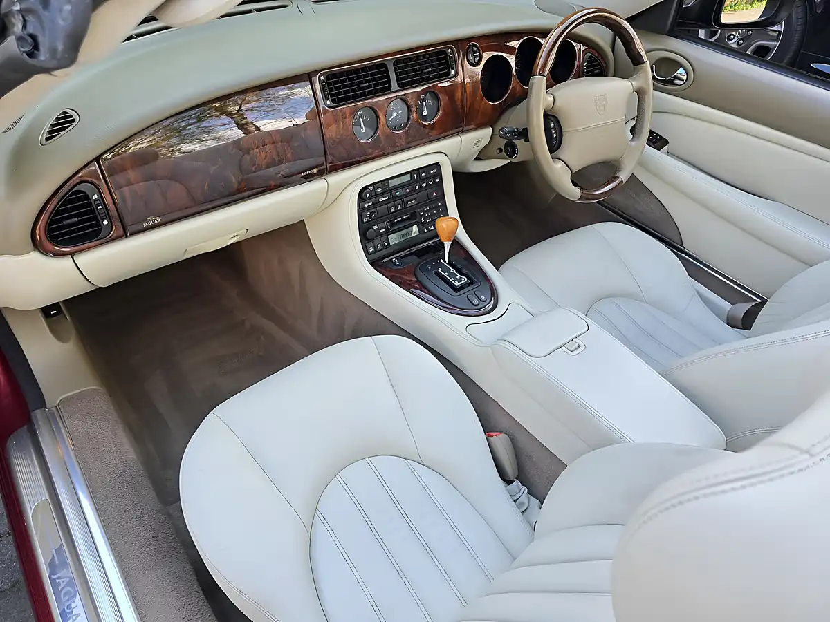Used 2005 Jaguar XK8 Facelift Radiance Red Pearl - Interior and Exterior details 3