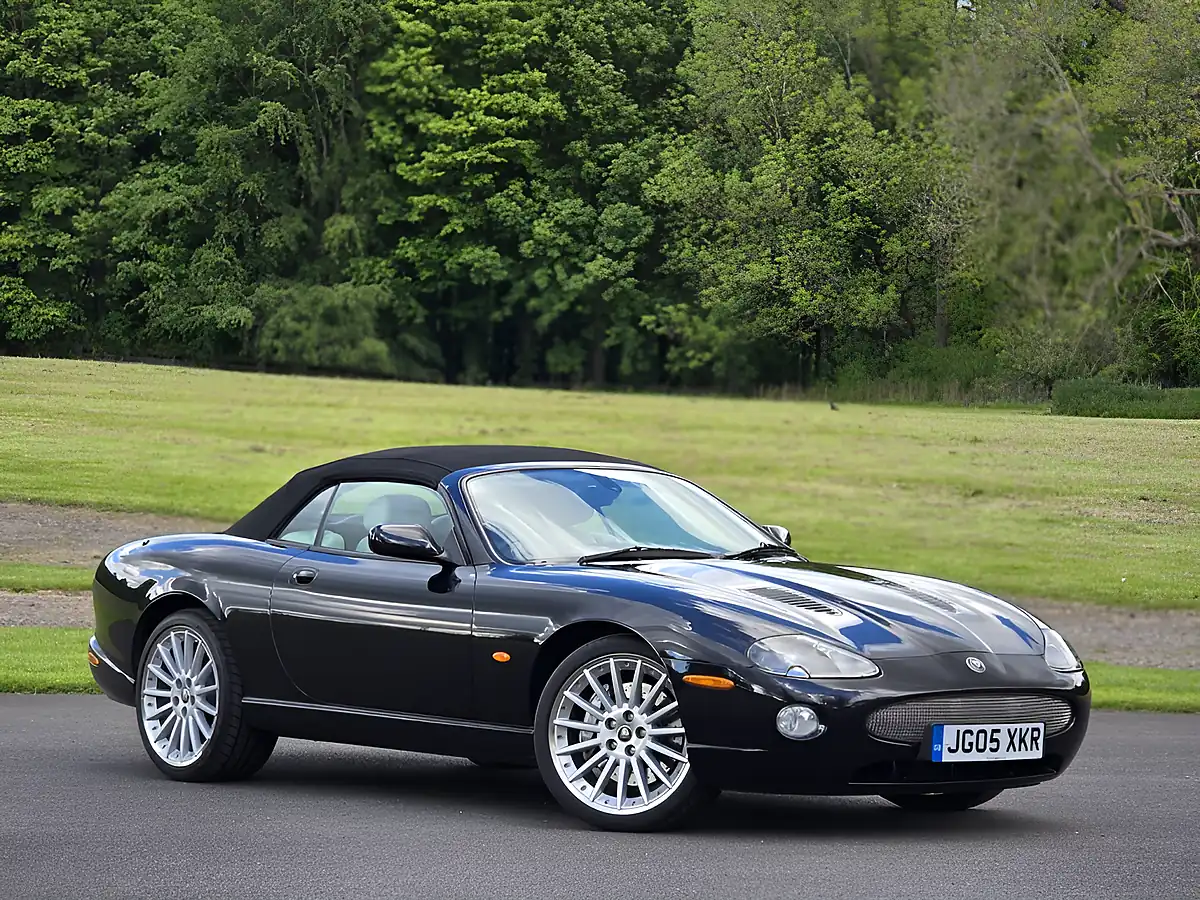 Used 2005 Jaguar Xkr Black - Interior and Exterior details 6