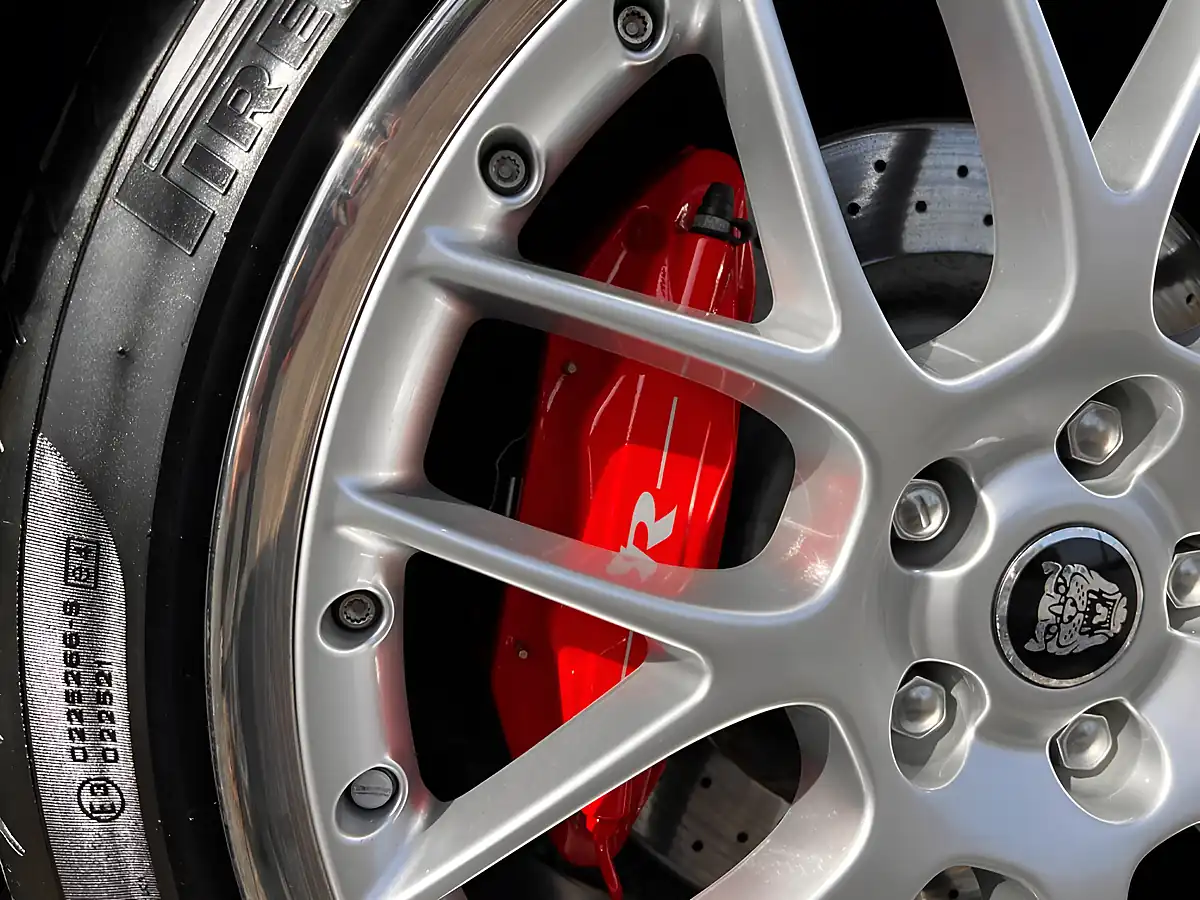 Used 2005 Jaguar Xkr-S Silver - Interior and Exterior details 16