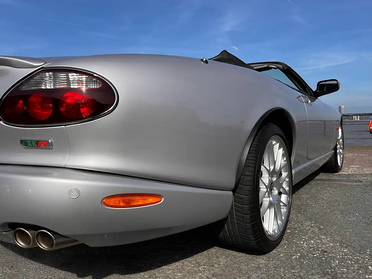 Used 2005 Jaguar Xkr-S Silver - Interior and Exterior details 18