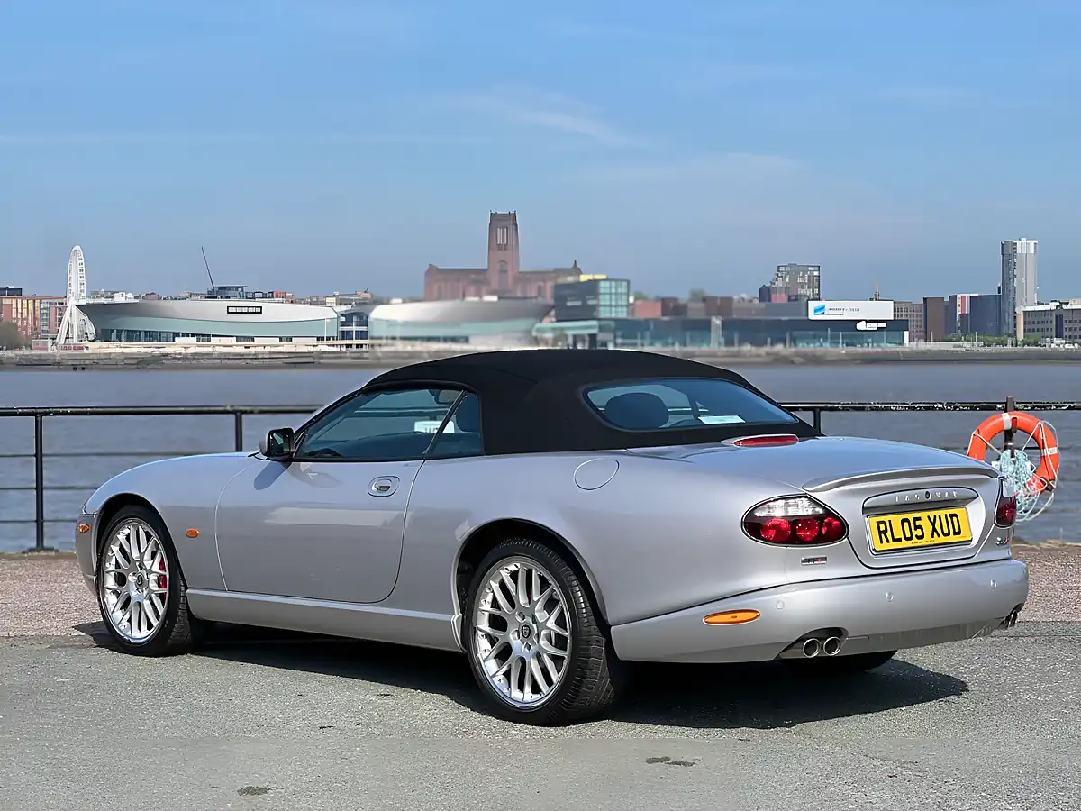 Used 2005 Jaguar Xkr-S Silver - Interior and Exterior details 6