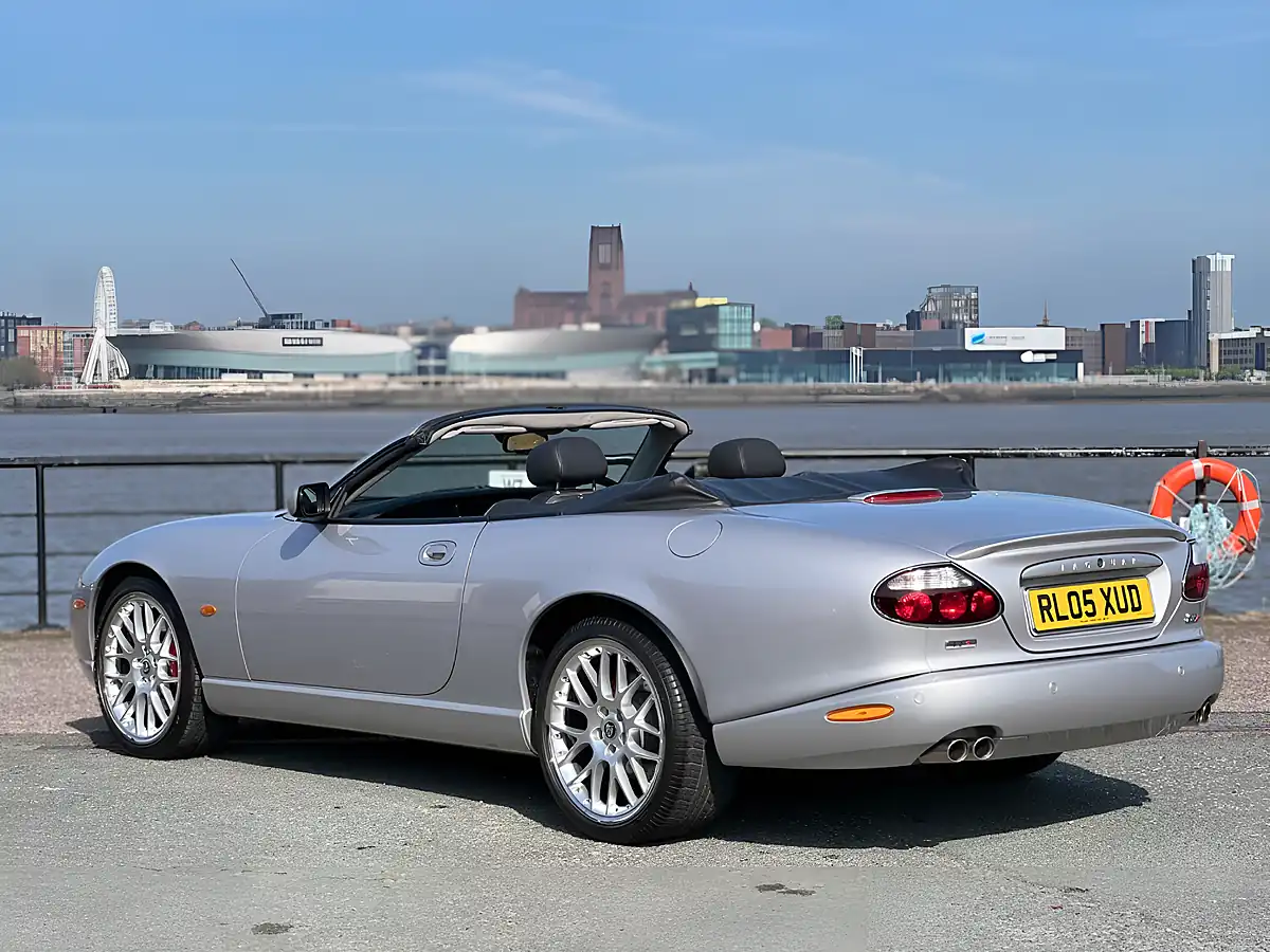 Used 2005 Jaguar Xkr-S Silver - Interior and Exterior details 7