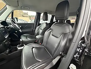 Used 2005 Jeep Renegade Limited Black - Interior and Exterior details 10
