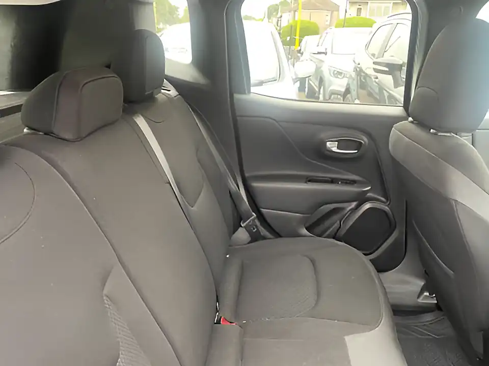 Used 2005 Jeep Renegade Night Eagle Grey - Interior and Exterior details 9