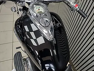 Used 2005 Kawasaki Vulcan 2000 Black - Interior and Exterior details 10