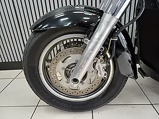 Used 2005 Kawasaki Vulcan 2000 Black - Interior and Exterior details 16