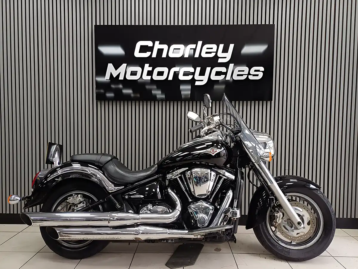 Used 2005 Kawasaki Vulcan 2000 Black - Interior and Exterior details 7