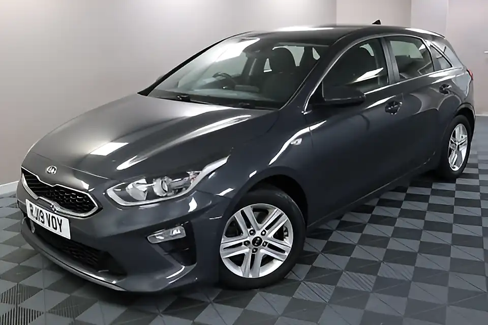 Used 2005 Kia Ceed 2 Grey - Interior and Exterior details 12