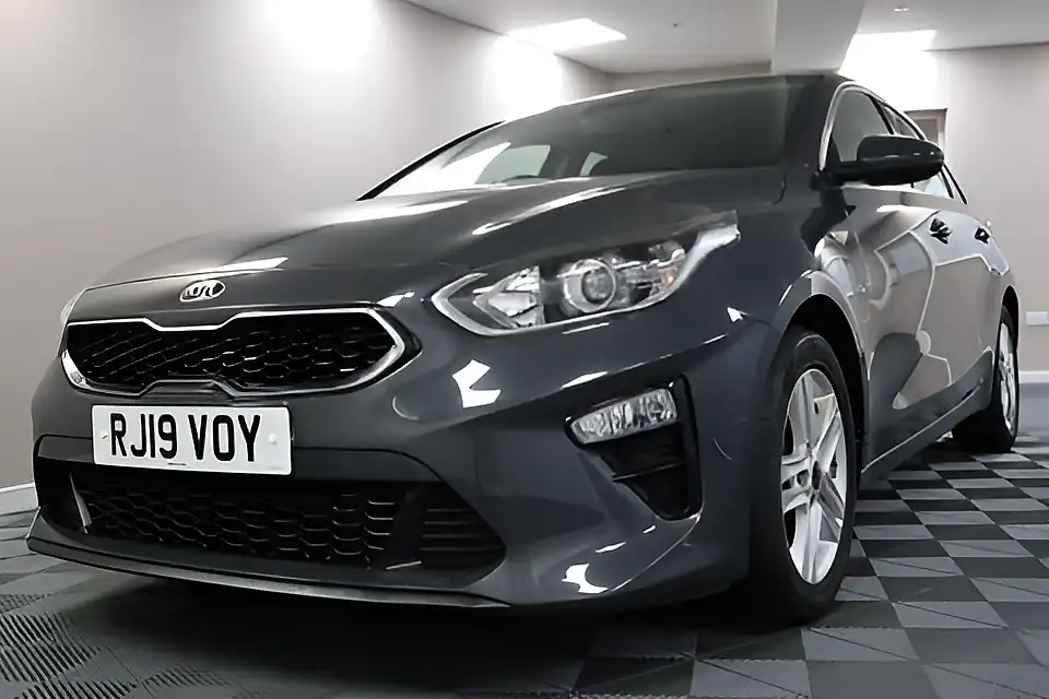 Used 2005 Kia Ceed 2 Grey - Interior and Exterior details 15