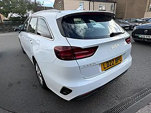 Used 2005 Kia Ceed 2 Nav Isg White - Interior and Exterior details 5