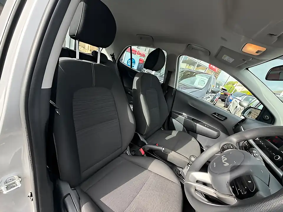 Used 2005 Kia Picanto 1 Silver - Interior and Exterior details 11