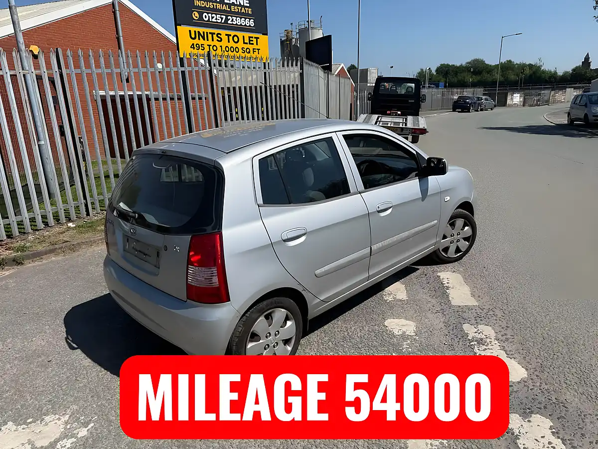 Used 2005 Kia Picanto Lx - Front View
