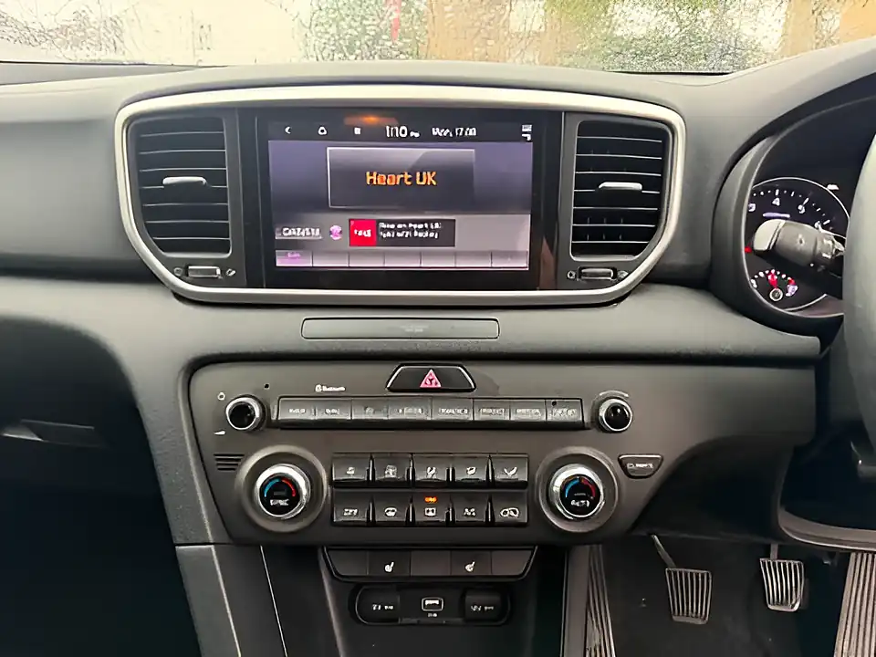 Used 2005 Kia Sportage 2 Grey - Interior and Exterior details 12