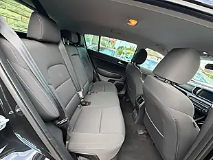 Used 2005 Kia Sportage 2 Phantom Black - Interior and Exterior details 10
