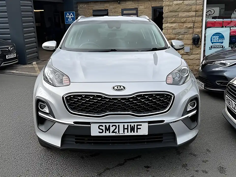 Used 2005 Kia Sportage 2 Silver - Front View