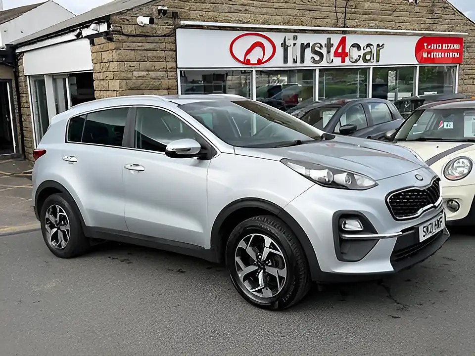 Used 2005 Kia Sportage 2 Silver - Interior and Exterior details 2
