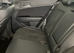 Used 2005 Kia Sportage GT-Line White - Interior and Exterior details 12