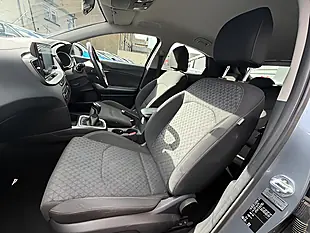 Used 2005 Kia Xceed 2 Silver - Interior and Exterior details 8