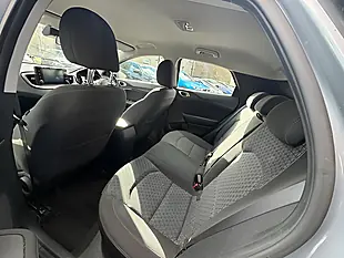Used 2005 Kia Xceed 2 Silver - Interior and Exterior details 9