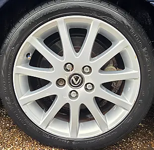 Used 2005 Lexus Is 200 Sport Blue - Interior and Exterior details 16