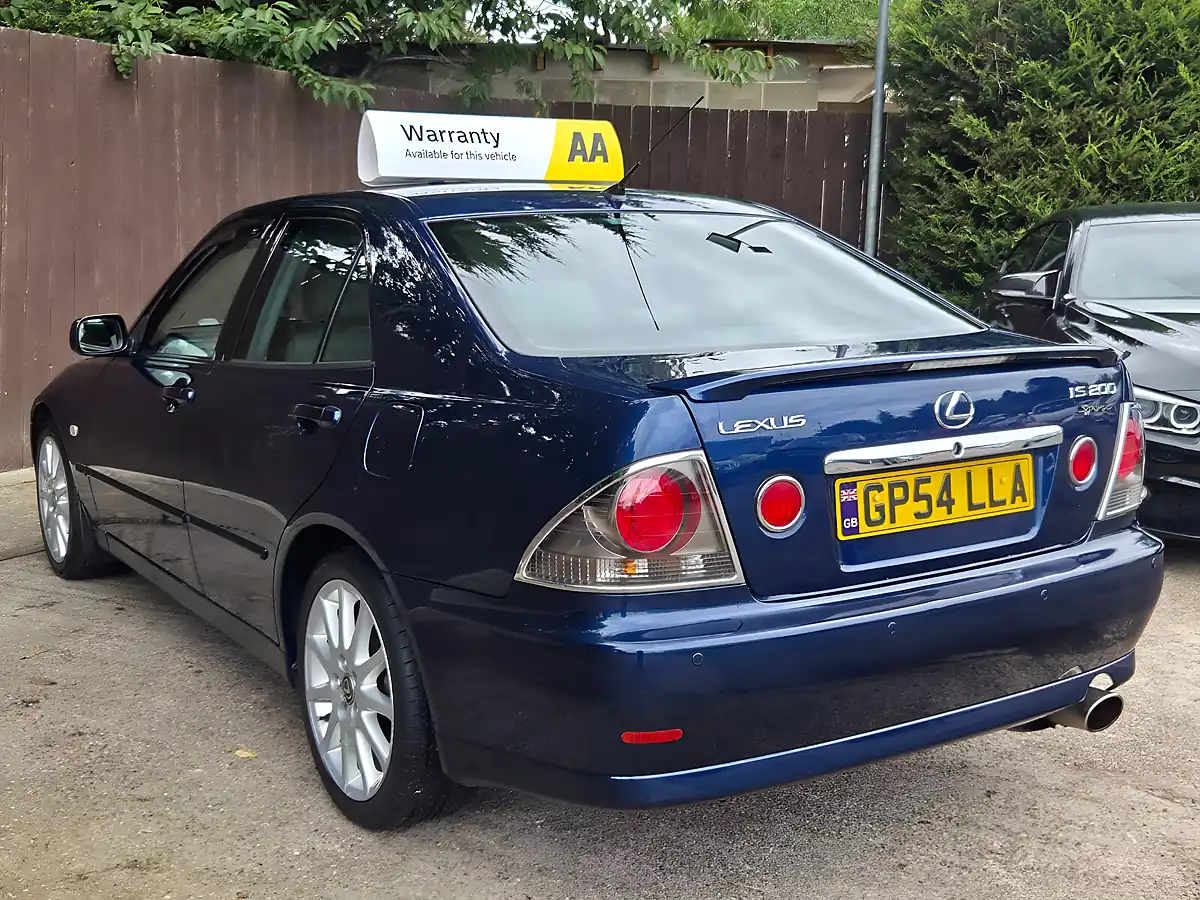 Used 2005 Lexus Is 200 Sport Blue - Interior and Exterior details 4