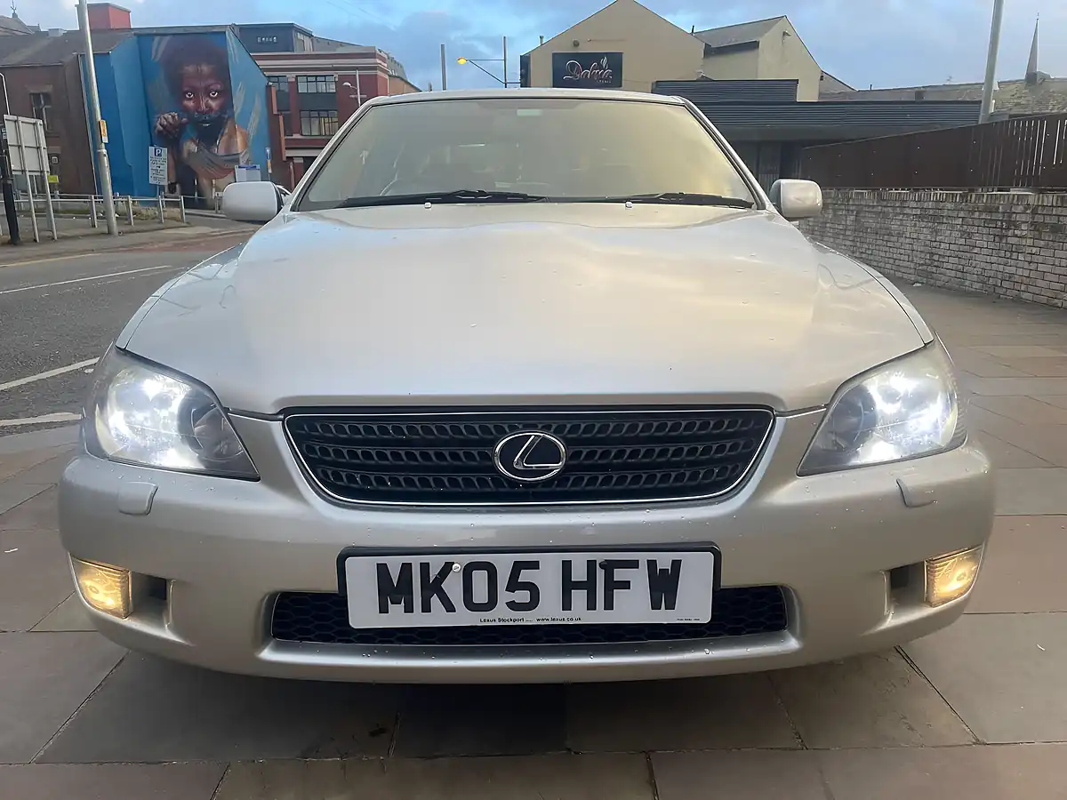 Used 2005 Lexus Is Se Silver - Interior and Exterior details 5