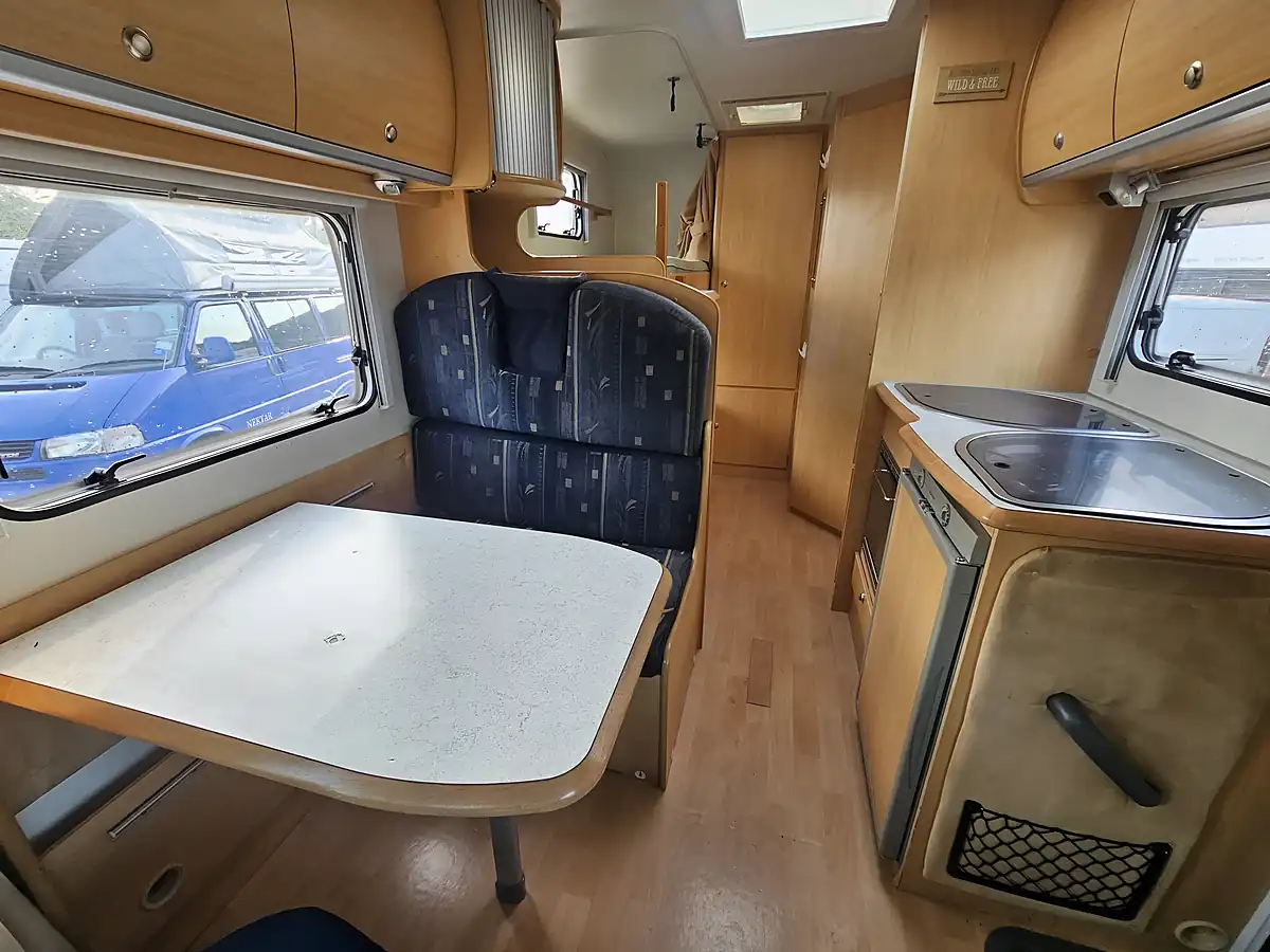 Used 2005 Lunar Champ A541 Coachbuilt 4 Berth White - Interior and Exterior details 9