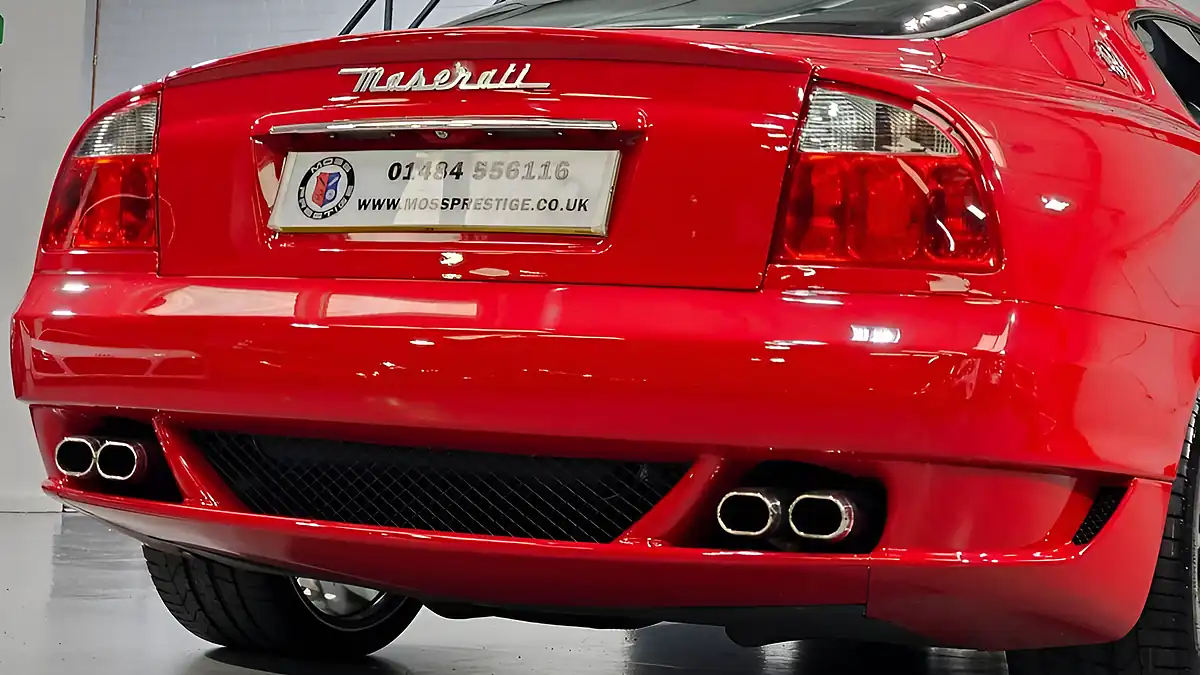 Used 2005 Maserati Gransport Coupe Red - Interior and Exterior details 12