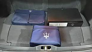 Used 2005 Maserati Gransport Coupe Red - Interior and Exterior details 18