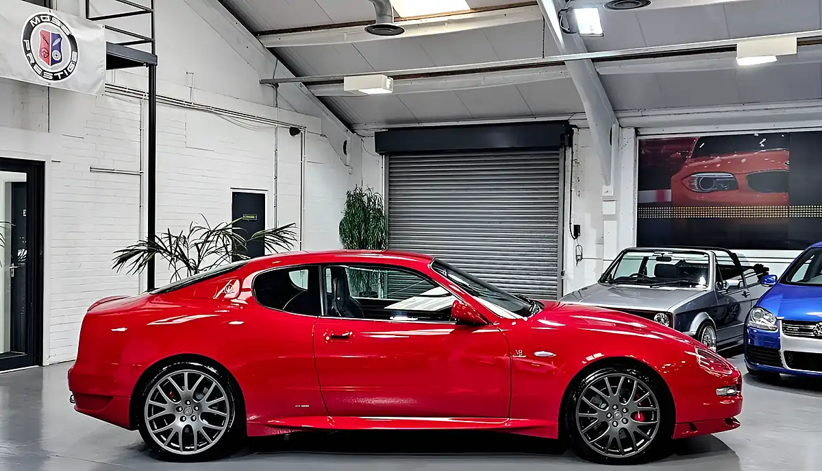 Used 2005 Maserati Gransport Coupe Red - Interior and Exterior details 5