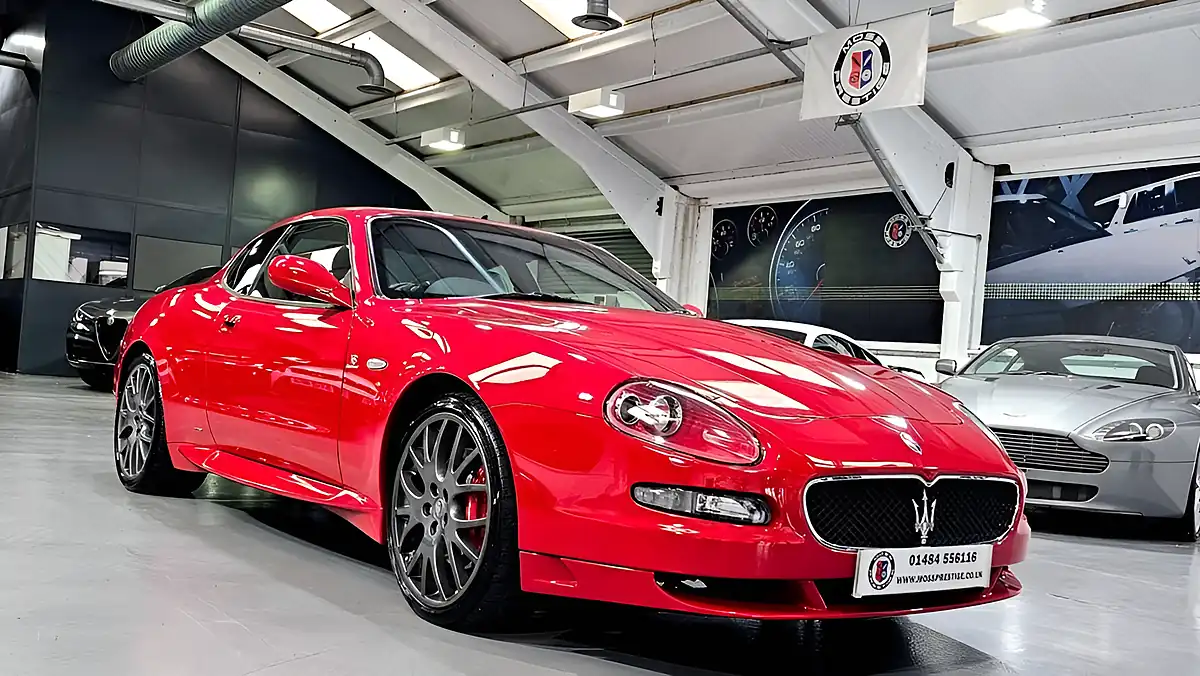 Used 2005 Maserati Gransport Coupe Red - Interior and Exterior details 8