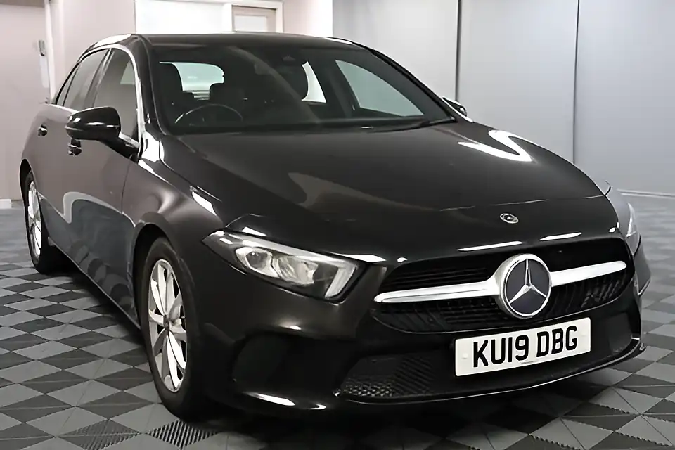 Used 2005 Mercedes-Benz a Class Sport Cosmos Black - Interior and Exterior details 15
