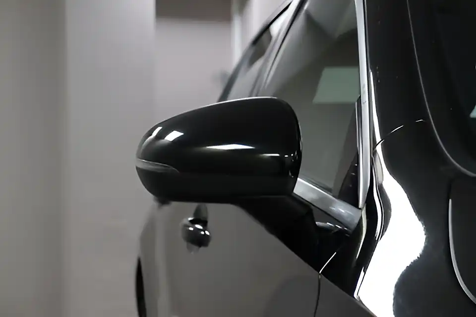 Used 2005 Mercedes-Benz a Class Sport Cosmos Black - Interior and Exterior details 16