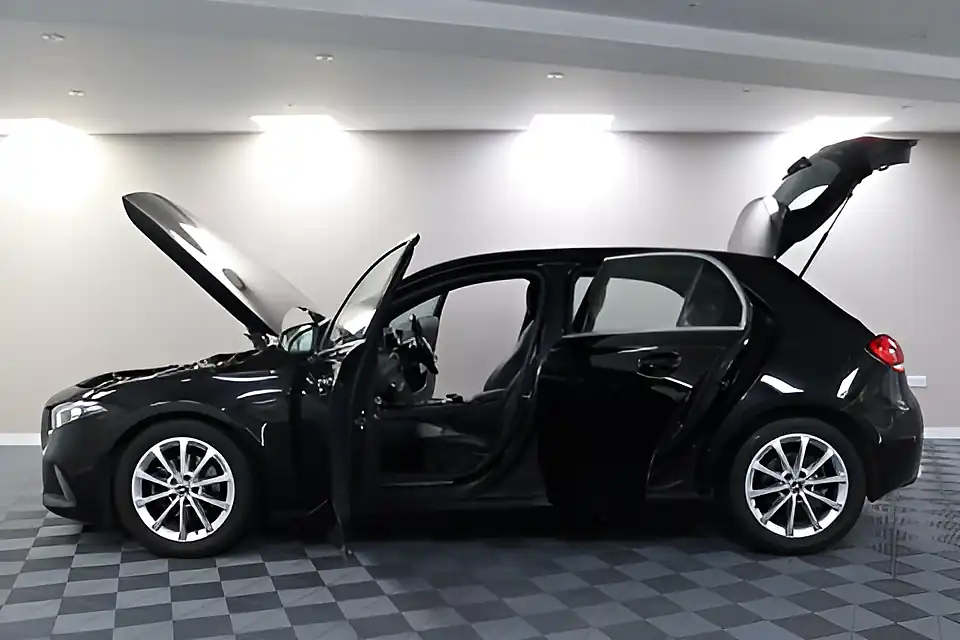 Used 2005 Mercedes-Benz a Class Sport Cosmos Black - Interior and Exterior details 5
