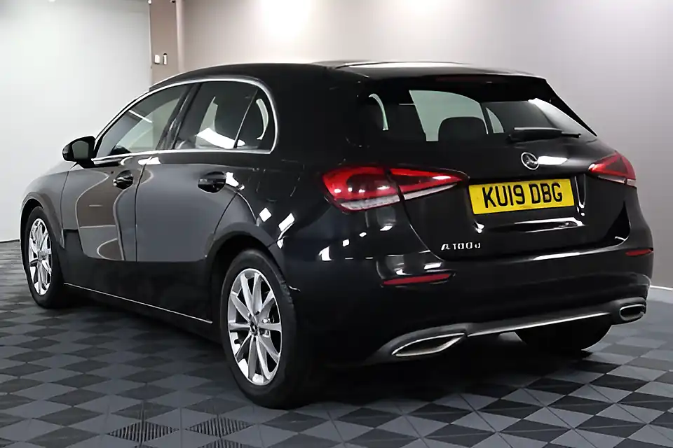 Used 2005 Mercedes-Benz a Class Sport Cosmos Black - Interior and Exterior details 9