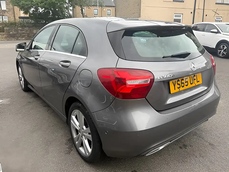Used 2005 Mercedes-Benz a Class Sport Premium Grey - Interior and Exterior details 4