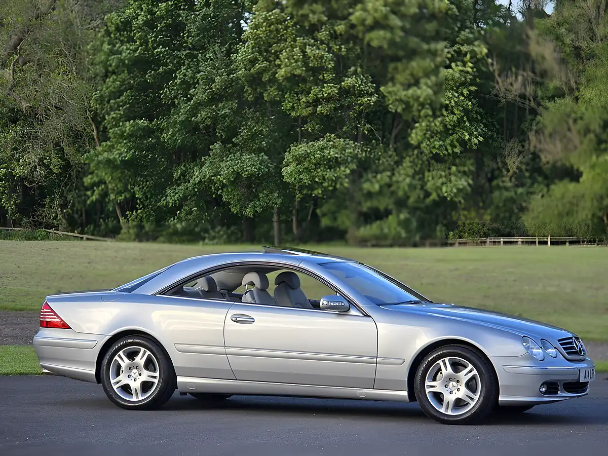 Used 2005 Mercedes-Benz Cl Facelift Brilliant Silver - Interior and Exterior details 10
