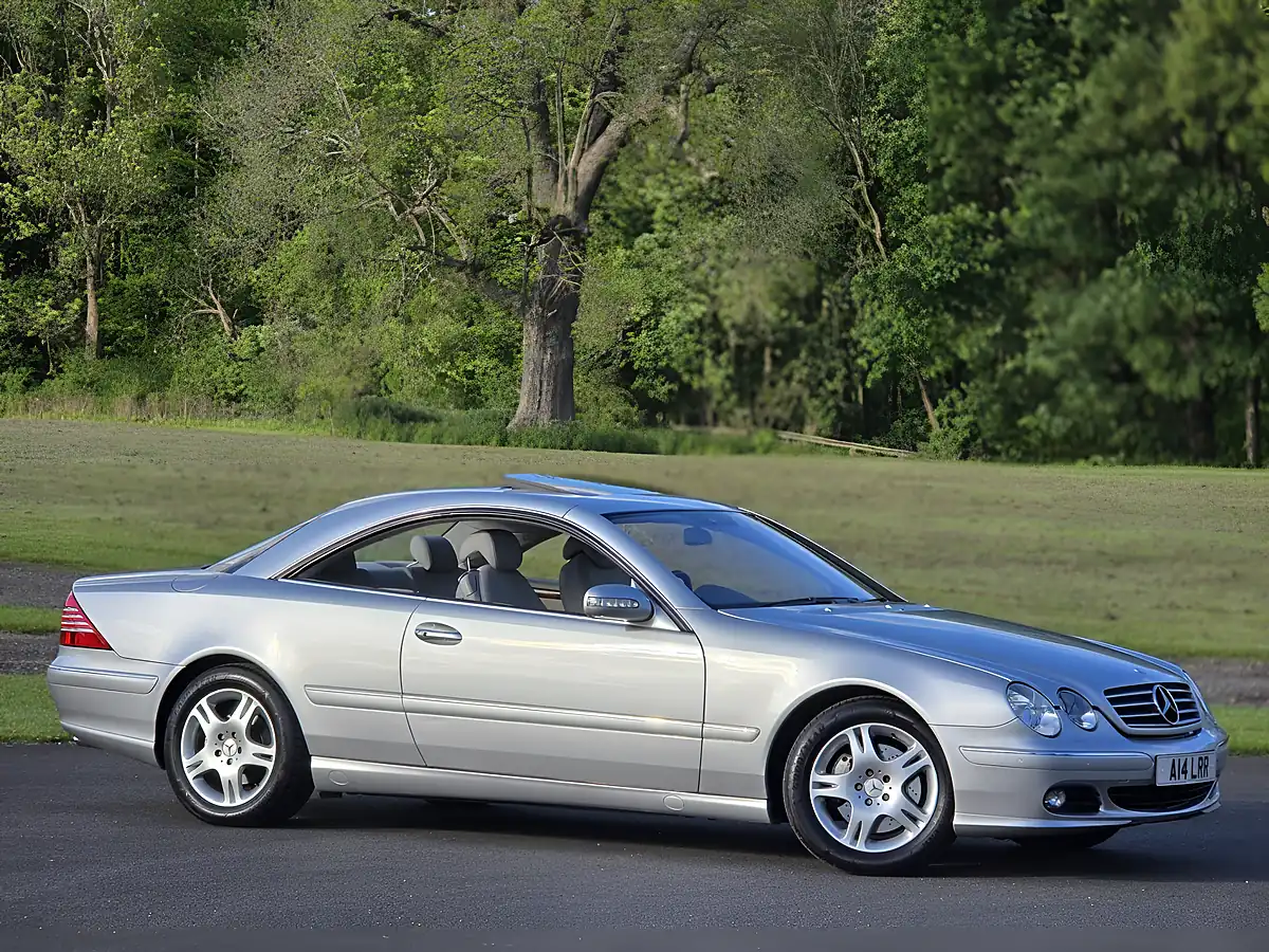 Used 2005 Mercedes-Benz Cl Facelift Brilliant Silver - Interior and Exterior details 2
