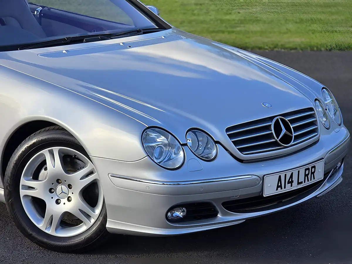 Used 2005 Mercedes-Benz Cl Facelift Brilliant Silver - Interior and Exterior details 3