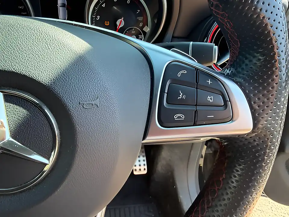 Used 2005 Mercedes-Benz Cla Class AMG Black - Interior and Exterior details 11