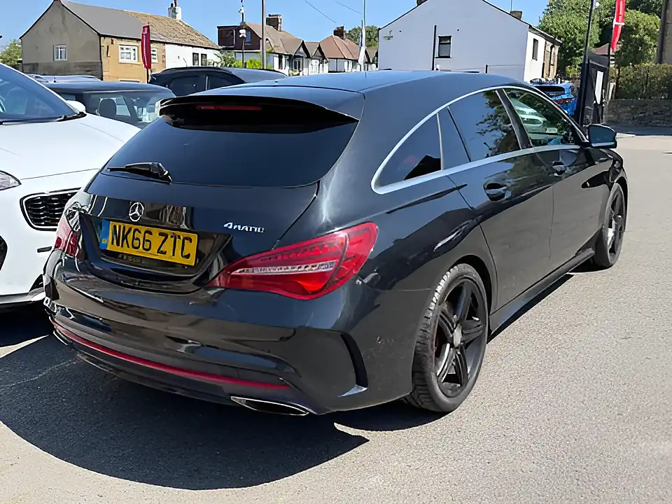 Used 2005 Mercedes-Benz Cla Class AMG Black - Interior and Exterior details 7