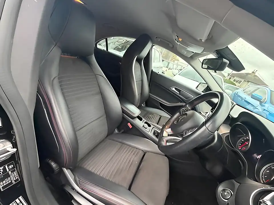 Used 2005 Mercedes-Benz Cla Class AMG Line Edition Cosmos Black - Interior and Exterior details 7