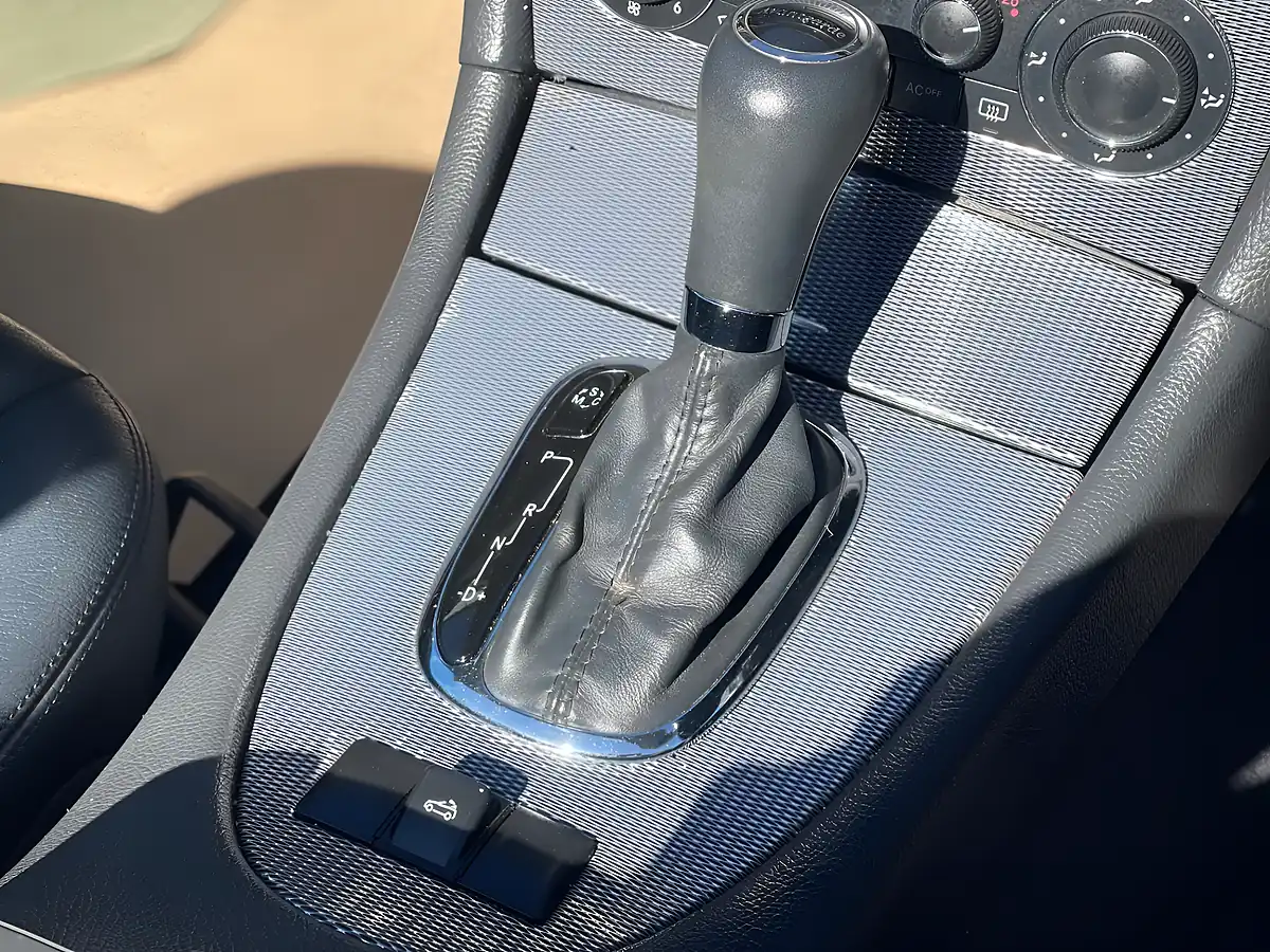Used 2005 Mercedes-Benz Clk Avantgarde Silver - Interior and Exterior details 15