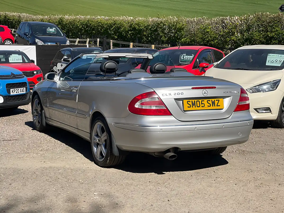 Used 2005 Mercedes-Benz Clk Avantgarde Silver - Interior and Exterior details 4