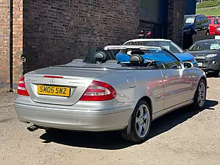 Used 2005 Mercedes-Benz Clk Avantgarde Silver - Interior and Exterior details 6