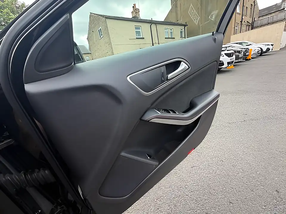 Used 2005 Mercedes-Benz Gla AMG Line Edition Black - Interior and Exterior details 13
