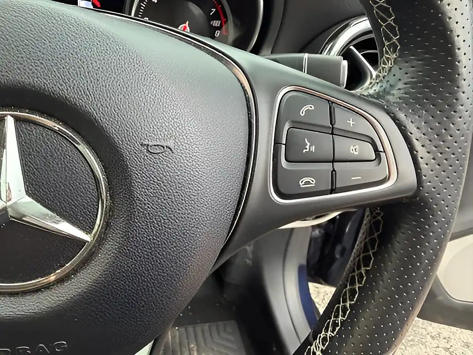 Used 2005 Mercedes-Benz Gla Sport Premium Cavansite Blue - Interior and Exterior details 12