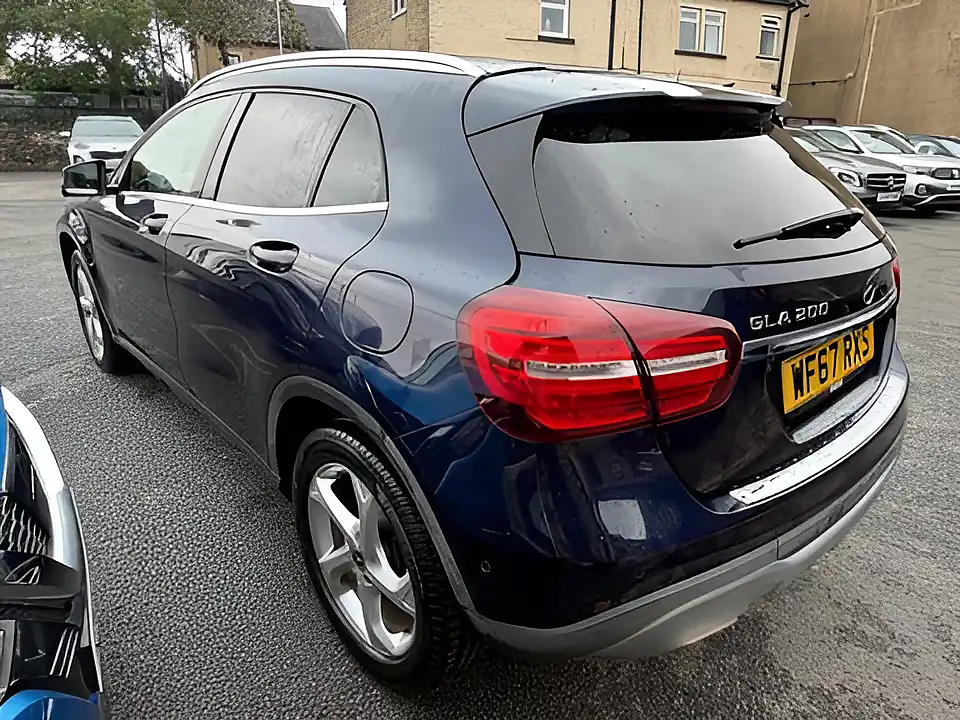 Used 2005 Mercedes-Benz Gla Sport Premium Cavansite Blue - Interior and Exterior details 4