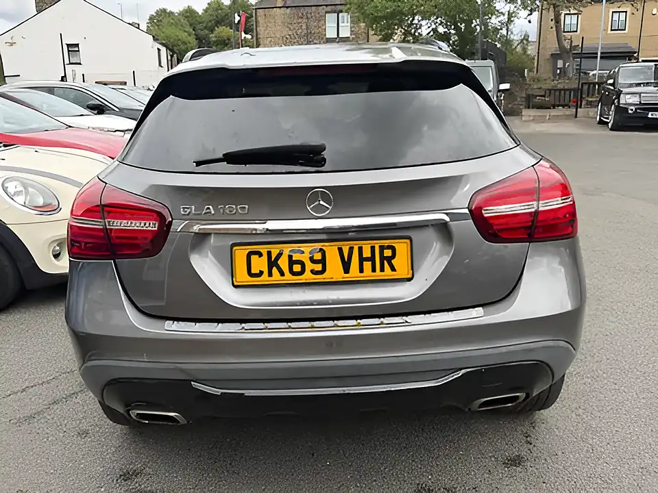Used 2005 Mercedes-Benz Gla Urban Edition Grey - Interior and Exterior details 5